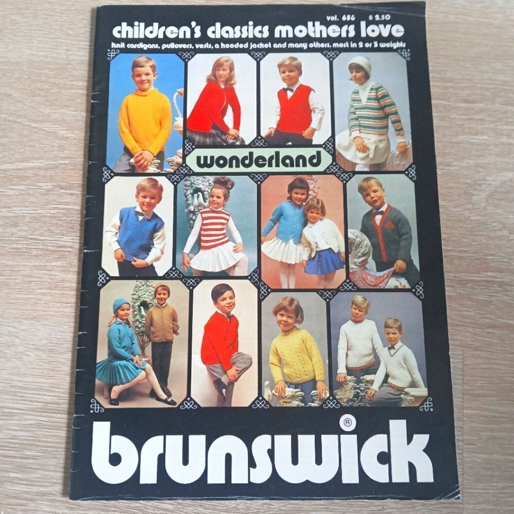 Vintage '68 Brunswick Children's Classics Knitting Pattern Book Wonderland #656